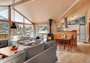 Cozy home in ålbæk with sauna