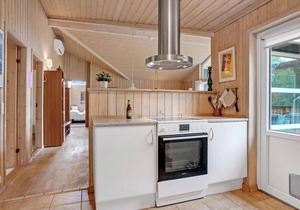 Cozy home in ålbæk with sauna