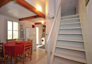 Cozy home in Crillon Le Brave with WiFi