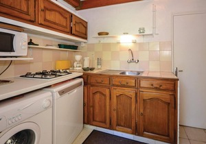 Cozy home in Crillon Le Brave with WiFi