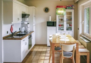 Cozy home in Oberaula OT Hausen