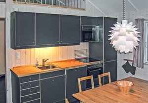 Cozy home in Gålå with kitchen