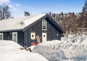 Cozy home in Gålå with kitchen