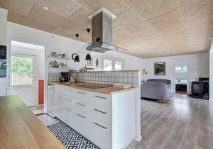 Cozy home in Græsted with WiFi