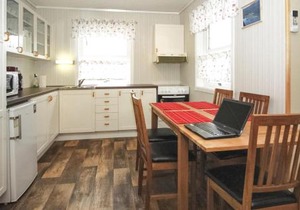 Cozy Home In Hatlestrand With Sauna