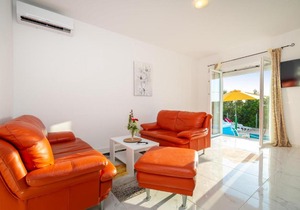 Cozy Home In Karin Gornji With Kitchen