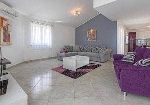 Cozy home in Pula with WiFi