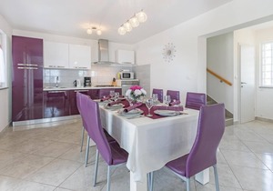 Cozy home in Pula with WiFi