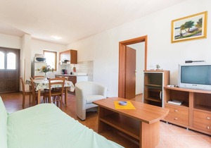Cozy home in Pula with WiFi