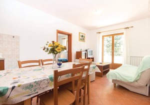 Cozy home in Pula with WiFi