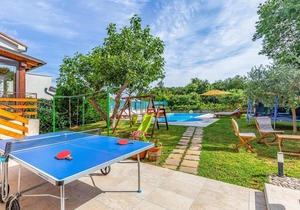 Cozy home in Pula with WiFi