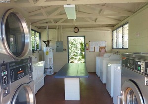 Cozy Maui Condo Near Kaanapali with Beach Park in Front of Complex! 2 Bedrooms!