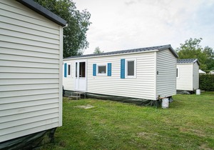Cozy mobile home with terrace, in the Ardennes