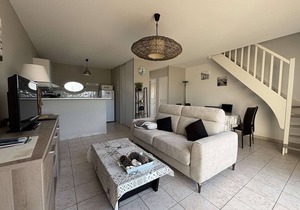 Cozy Modern House Near Cotinière Harbor, Sleeps 4, Private Garden & Close to Sandy Beaches