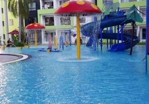 Cozy PoolSide Waterpark Manhattan Homestay Ipoh City3room NETFLIX