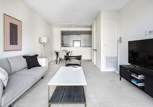 Cozy Santa Clara 1BR w/Parking, Gym, walk to Groceries, by Blueground