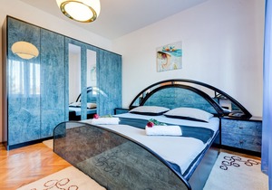Cozy Sea View Apartment Marinely with big garden and BBQ