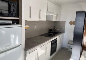 Cozy Studio Cabine for 4 with Terrace, Pool, and Sports Facilities in Le Barcarès