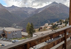 Cozy Studio for 5 with Balcony & Ski-in/Ski-out Access in Orcières - WiFi, Near Sports Complex