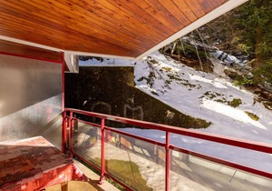 Cozy Studio for 4 near Slopes & Shops with Balcony and Forest View