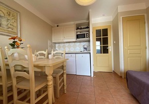 Cozy Studio in Les Issambres (4 Guests) - Garden, Pool, Tennis, Parking, Near Beach!