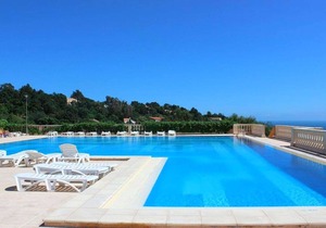 Cozy Studio in Les Issambres (4 Guests) - Garden, Pool, Tennis, Parking, Near Beach!
