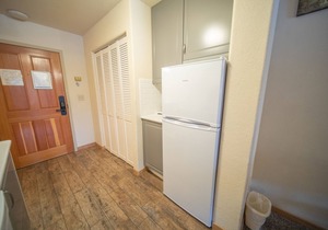 Cozy Updated Studio with a Central Location!