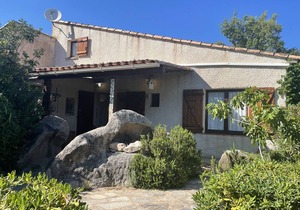 Cozy Villa 4 Rooms, 80m from Santa-Giulia Beach, BBQ, A/C, Parking, Sleeps 5