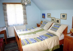 Cozy vintage holiday home near the ski area in Scheifling