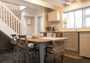 CREEL COTTAGE, CRASTER, pet friendly, with open fire in Craster