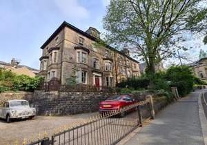 Crescent View, Terrace Road - Very central Buxton