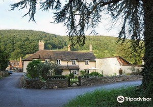 Cross Lane House