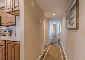 Crow's Nest On Harbor Island - Recently Updated!- One Bedroom on Third Floor