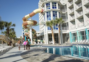 Crown Reef Beach Resort and Waterpark