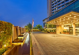 Crowne Plaza Ahmedabad City Centre, an Ihg Hotel