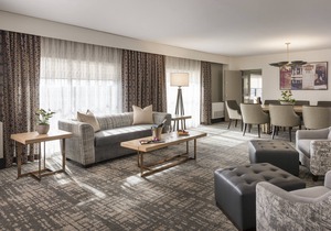 Crowne Plaza Providence-Warwick Airport, an IHG Hotel