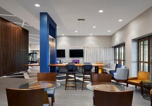 Crowne Plaza Providence-Warwick Airport