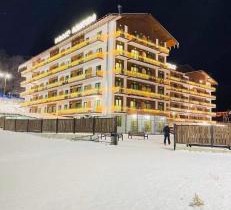 Crystal Residence 530 & 531