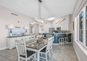 Crystal View 203 3 bedroom/ 3 bath unit Beach service great view SO MUCH SPACE