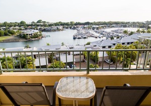 Cullen Bay Resort