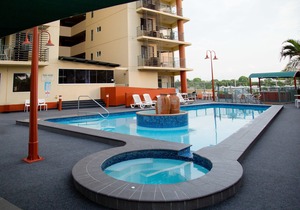 Cullen Bay Resort