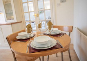 Cults Court Apartment