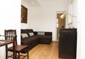 Cushy Apartment with garden in Estoril