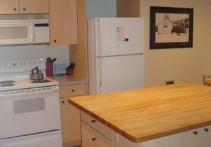 Cute, Warm Springs, Great Rates