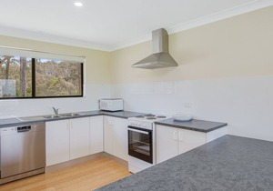 Cuttagee Beach Cottage 5