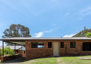 Cuttagee Beach Cottage 5