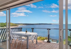 Cystanog Fach - Spectacular Sea Views, Balcony and Terrace, Parking