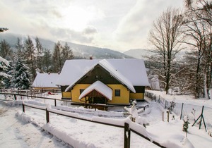 270 m² Accommodation ∙ 6 bedrooms ∙ 12 guests