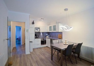 Dünenpark Binz - Komfortplus Ferienwohnung mit 2 Schlafzimmern und Balkon im Obergeschoss 005