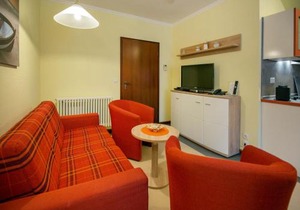 Dünenpark Binz - Komfortplus Ferienwohnung mit 2 Schlafzimmern und Balkon im Dachgeschoss 048